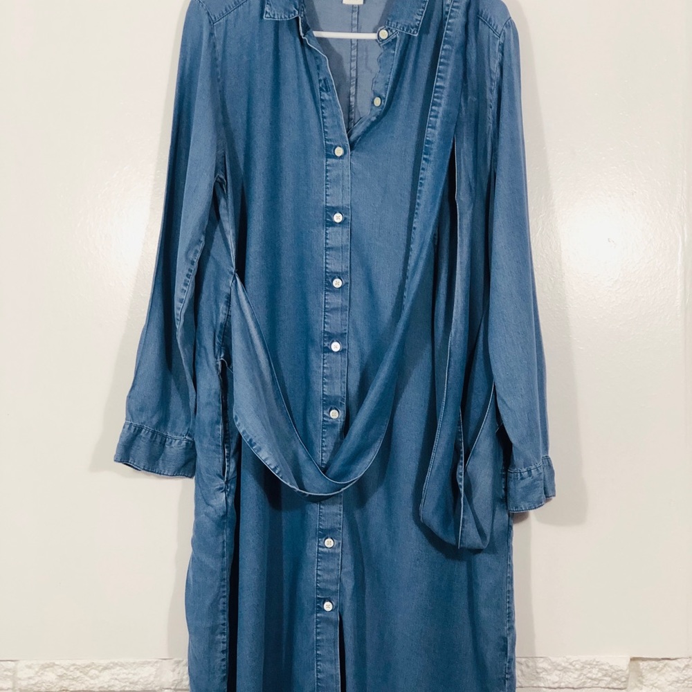 Chambray Midi Wrap Dress 1/4 Sleeves Medium